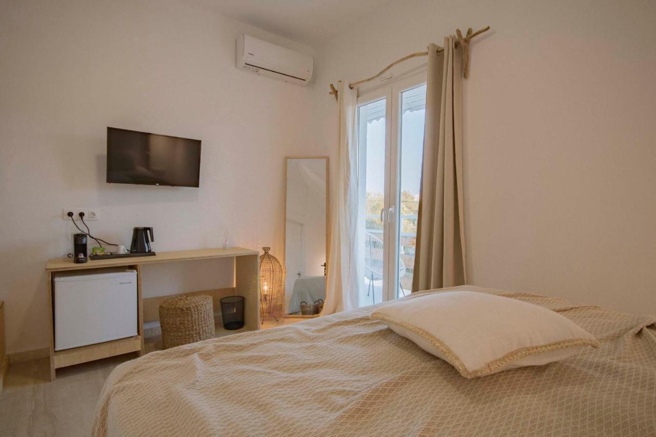 Olive Grove Suites Boutique Hotel Moraítika Kültér fotó