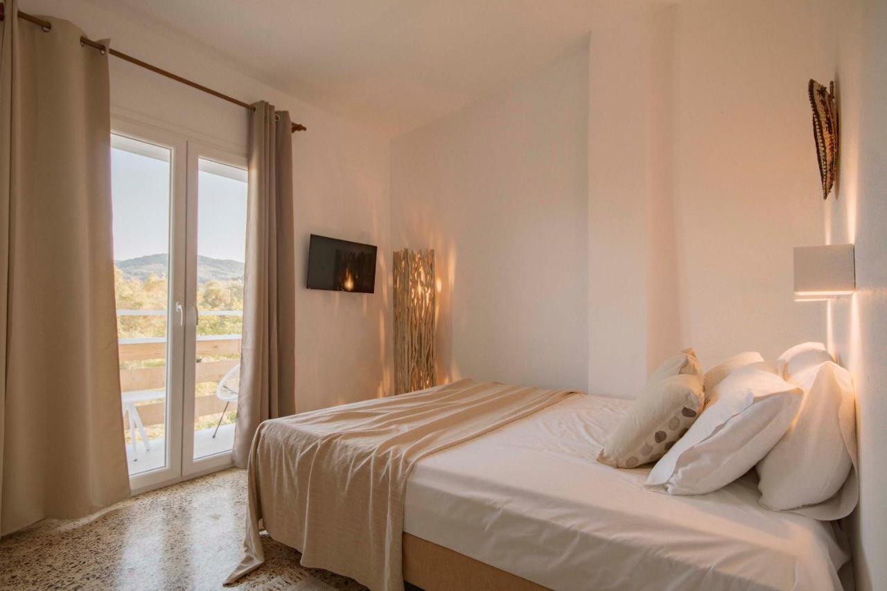 Olive Grove Suites Boutique Hotel Moraítika Kültér fotó
